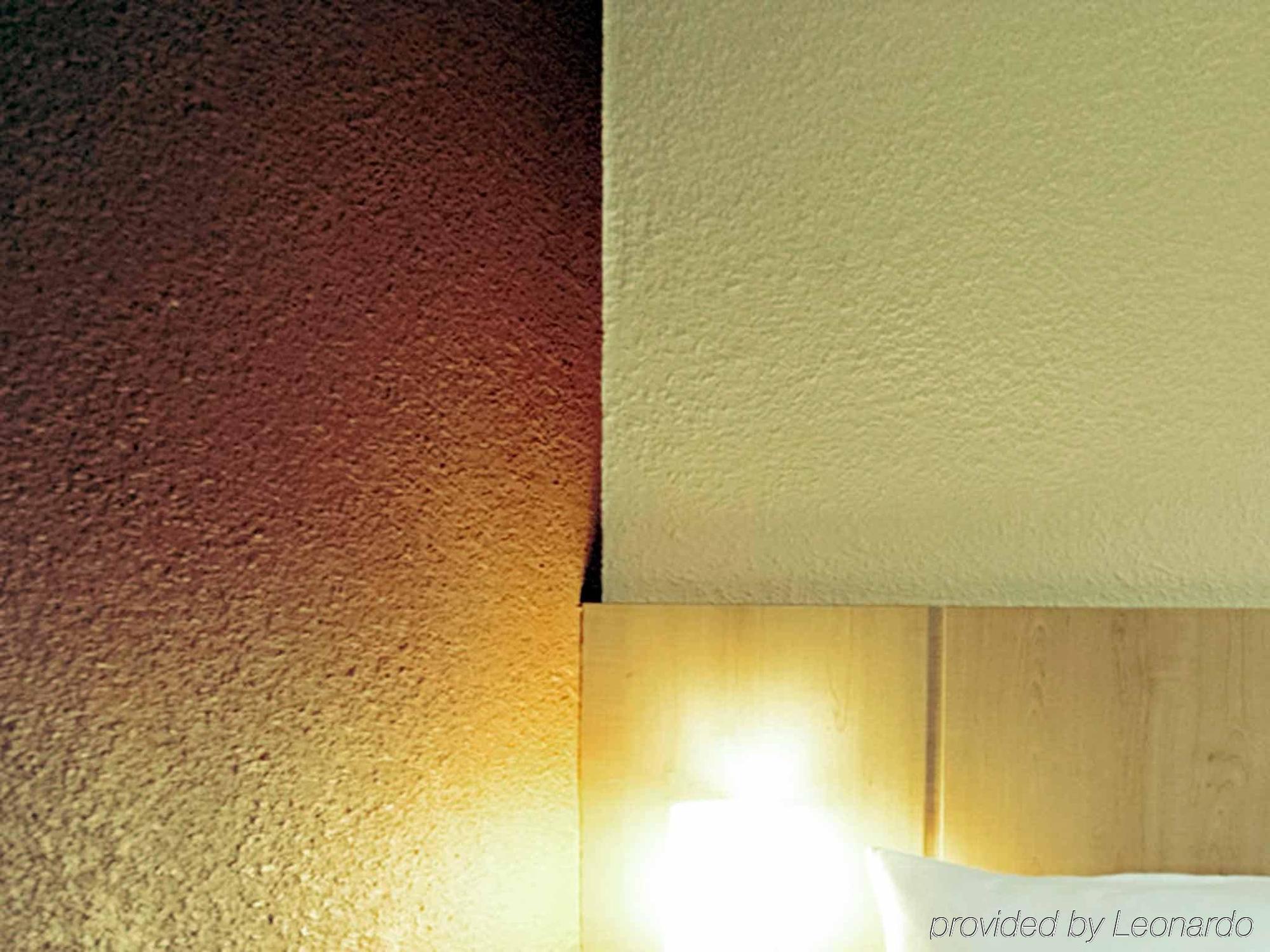 Hotel Sarcelles Flanades Kültér fotó