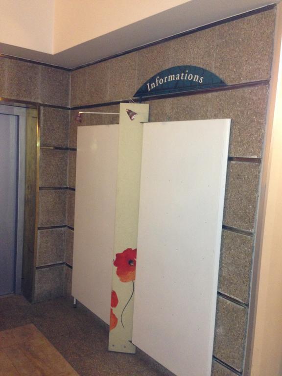 Hotel Sarcelles Flanades Kültér fotó