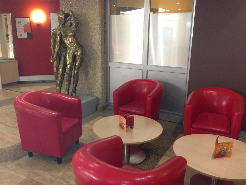 Hotel Sarcelles Flanades Kültér fotó